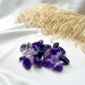 קריסטל אמטיסט amethyst crystal pebble אבן לרפואה